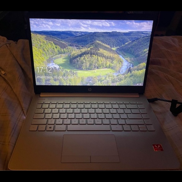 Laptop
